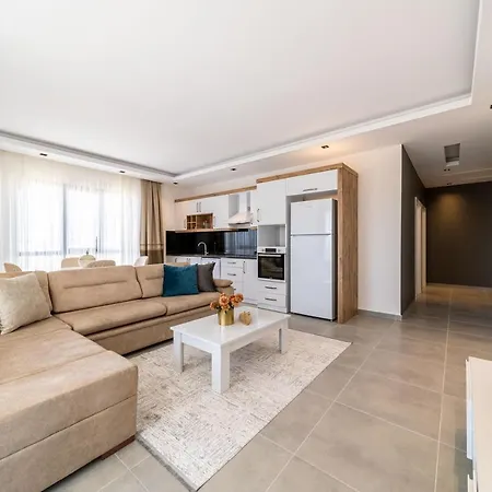 Modern Apartment With Shared Sauna In Alanya *