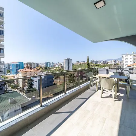 Modern Apartment With Shared Sauna In Alanya דירה *